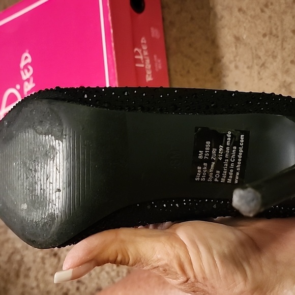 ID Required Black Sparkle Boots - Picture 6 of 8